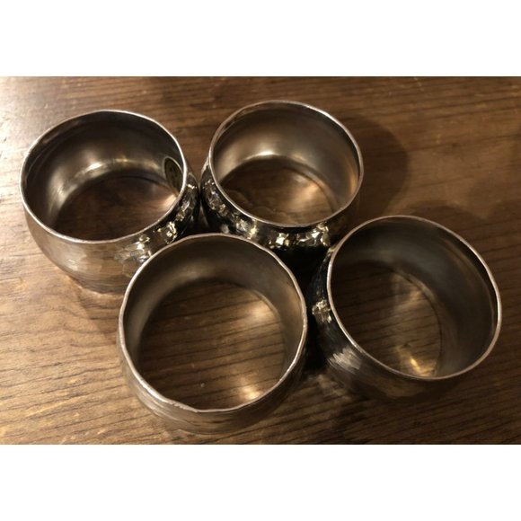 Vintage Estate Set of 4 Silver Plated Napkin Rings made in Hong Kong - Picture 3 of 5